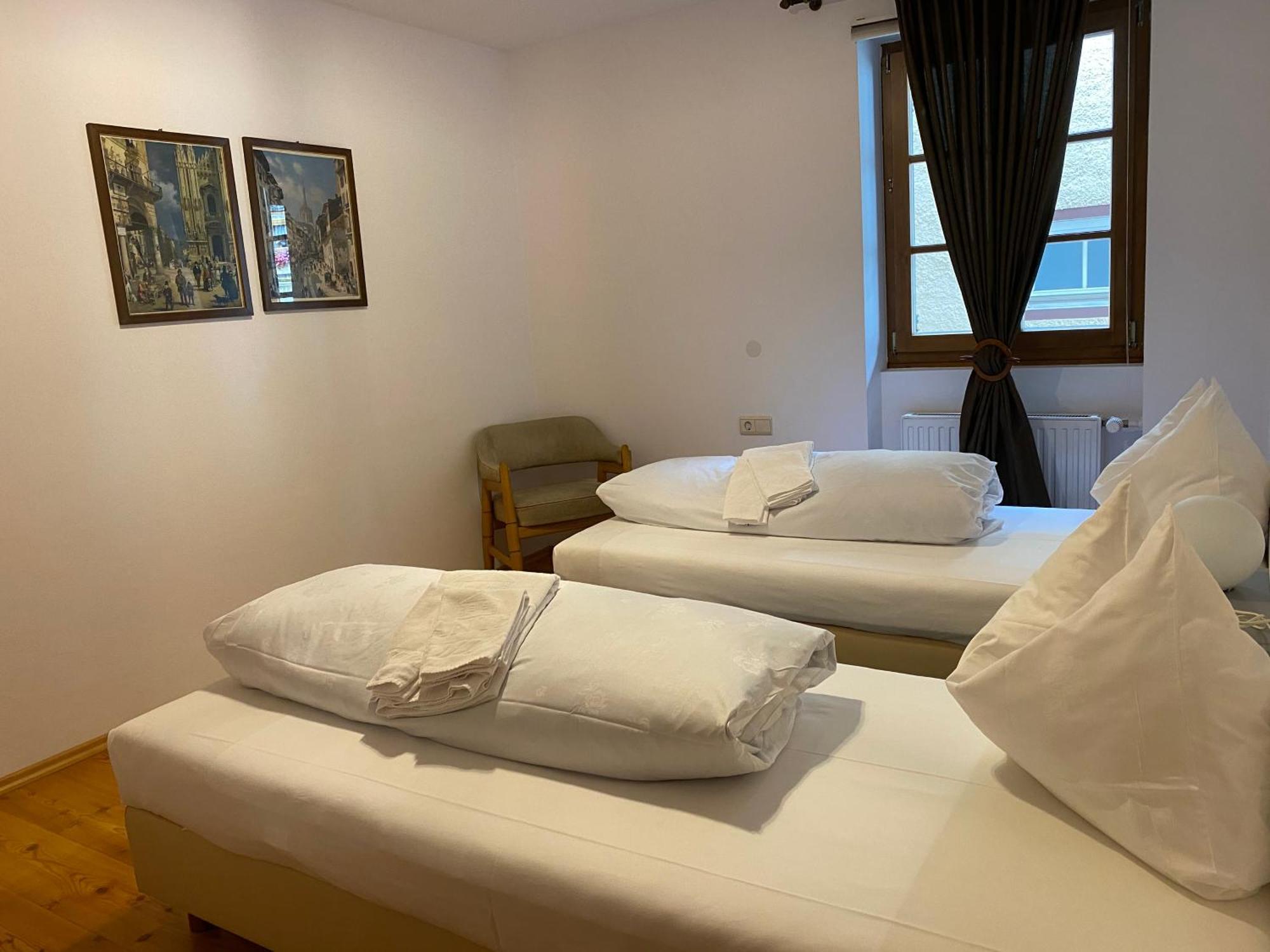 Villa Santer Dobbiaco Room photo
