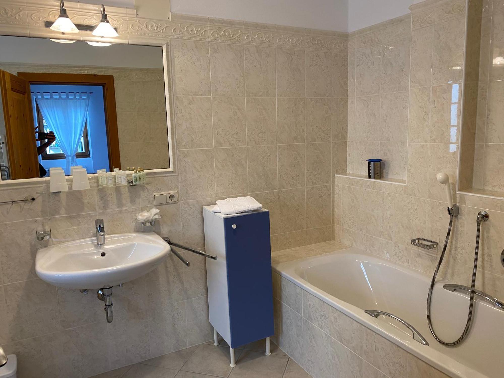 Villa Santer Dobbiaco Room photo