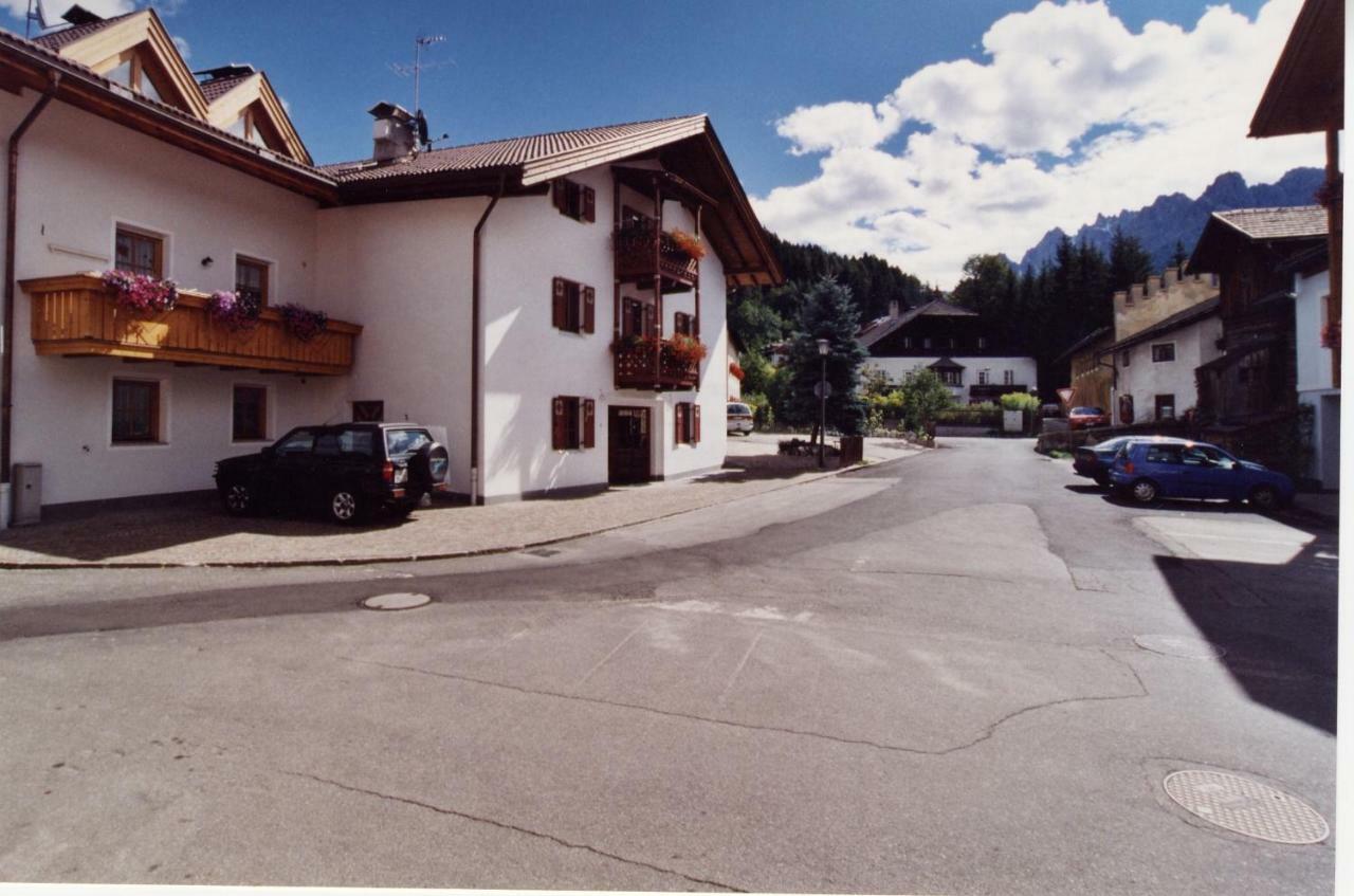 Villa Santer Dobbiaco Exterior photo